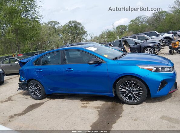 3KPF54AD3RE716237 2024 KIA FORTE Blue 360 interior view