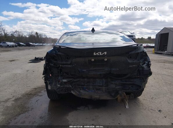 3KPF54AD9PE607987 2023 KIA FORTE Black 