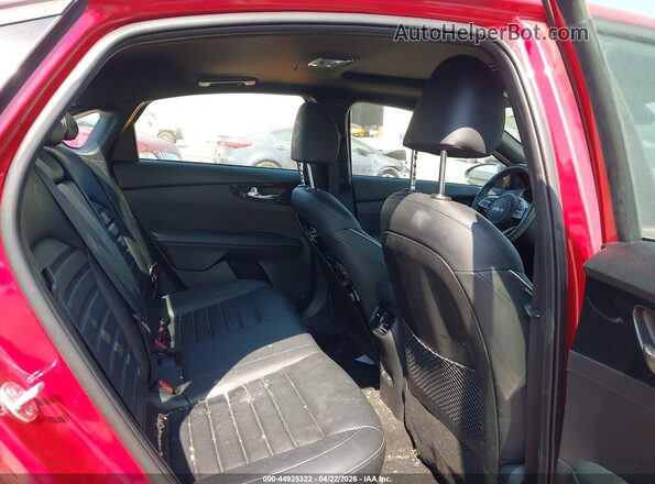 3KPF54ADXRE762261 2024 KIA FORTE Red Vista de la etiqueta del VIN