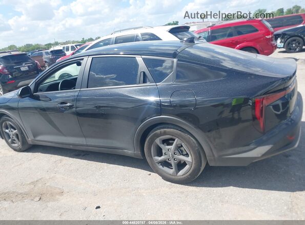 3KPFT4DE1SE020167 2025 KIA K4 Черный Панорамный вид салона 360°