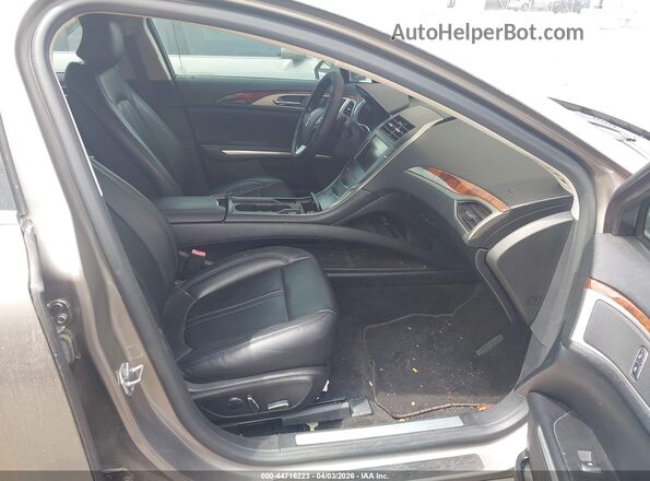 3LN6L2G95GR613481 2016 LINCOLN MKZ Gray Widok wnętrza z przodu