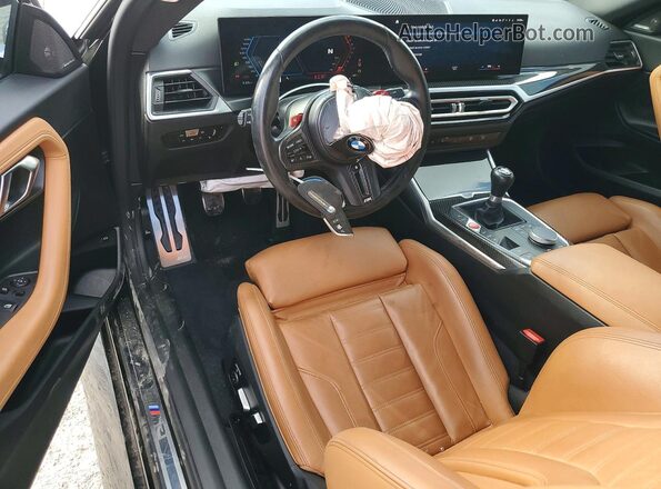 3MF13DM09R8D95387 2024 BMW M2 Black წინა პანელის ხედი