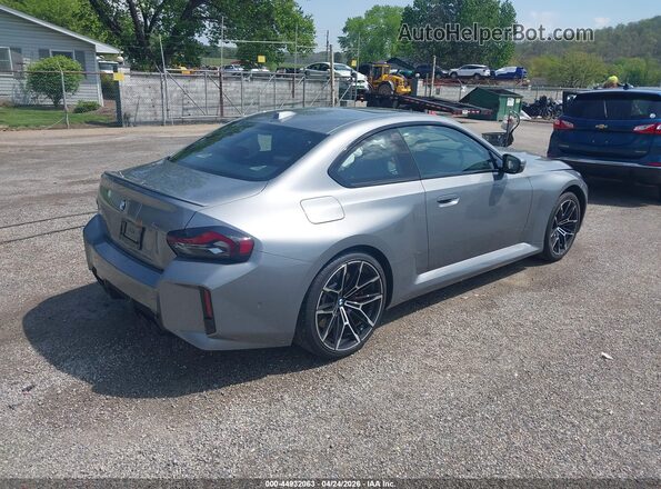 3MF23DM04S8F55654 2025 BMW M2 Gray Հետևի աջ