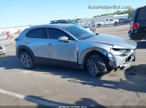 3MVDMABLXMM228477 2021 MAZDA CX-30 Silver Widok wnętrza z tyłu