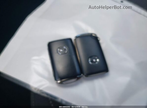 3MVDMBAMXRM627591 2024 MAZDA CX-30 Black წინა პანელის ხედი