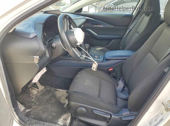 3MVDMBB73MM256467 2021 MAZDA CX-30 White Front interior view