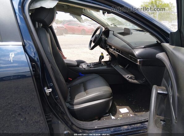 3MVDMBCM7RM690645 2024 MAZDA CX-30 Blue Front interior view