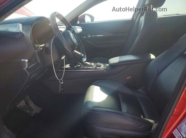 3MVDMBDL6LM108502 2020 MAZDA CX-30 Красный Вид салона спереди