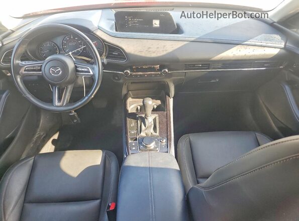 3MVDMBDL6LM108502 2020 MAZDA CX-30 Красный Вид панели приборов
