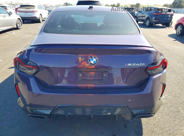 3MW43CM06P8D76834 2023 BMW M2 Purple Հետևի տեսք