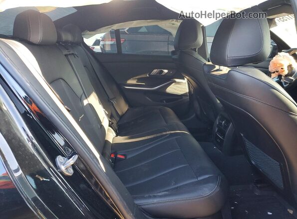 3MW49FF06P8C89920 2023 BMW M3 Black Widok tylnych siedzeń