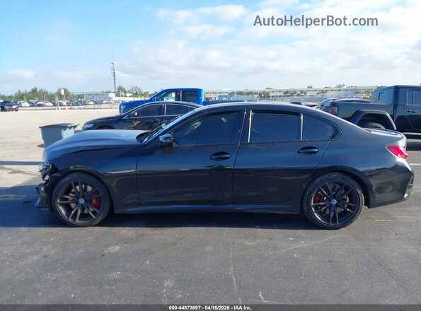 3MW49FF07P8D23671 2023 BMW M3 Black Սալոնի 360 աստիճան տեսք