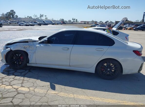 3MW49FS09R8D89048 2024 BMW M3 White Vista interior de 360 grados