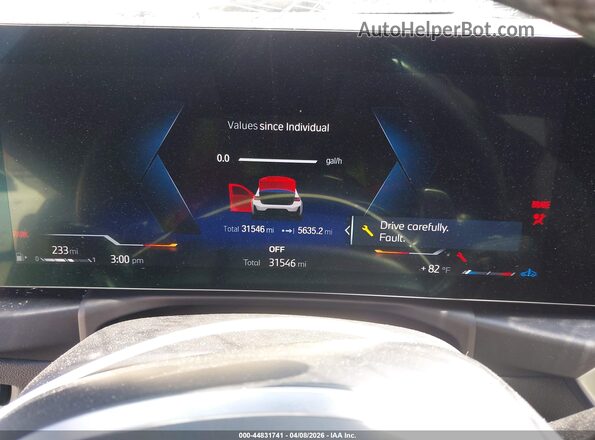 3MW49FS09R8D89048 2024 BMW M3 White Vista de los asientos traseros