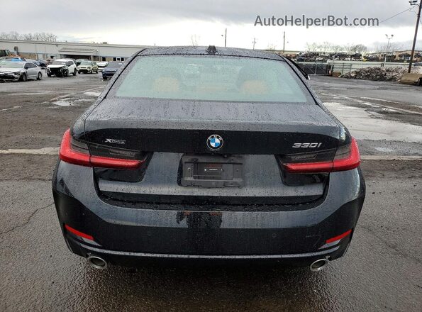 3MW89FF0XR8D87191 2024 BMW 3 SERIES Black Widok z tyłu
