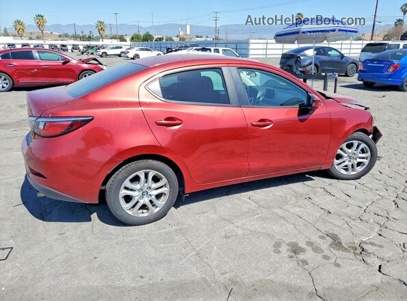 3MYDLBYV5HY176100 2017 TOYOTA YARIS Burgundy Задня права чверть