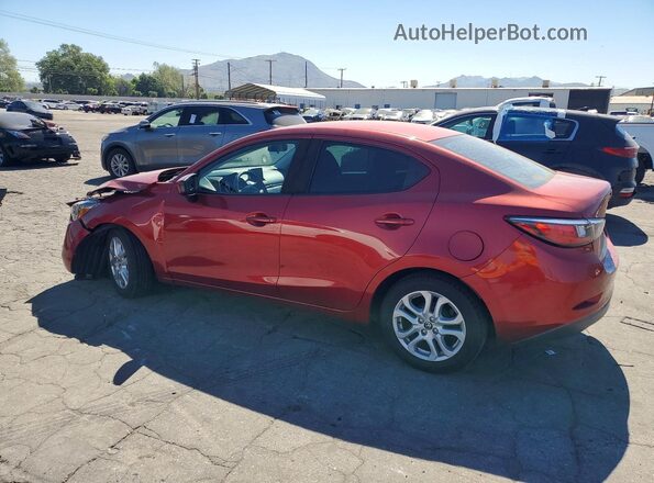 3MYDLBYV5HY176100 2017 TOYOTA YARIS Burgundy Задня ліва чверть