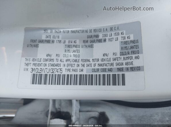 3MYDLBYV7JY327475 2018 TOYOTA YARIS IA White Շարժիչի բաժամունքի տեսք