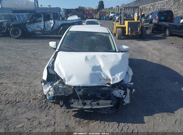 3MYDLBYV7JY327475 2018 TOYOTA YARIS IA White Սարքավորումների վահանակի տեսք