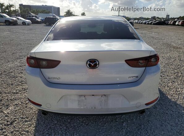 3MZBPAAM8RM431088 2024 MAZDA 3 White Vista trasera