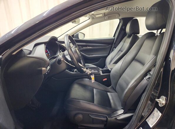 3MZBPABM7RM425815 2024 MAZDA 3 Black Widok wnętrza z przodu