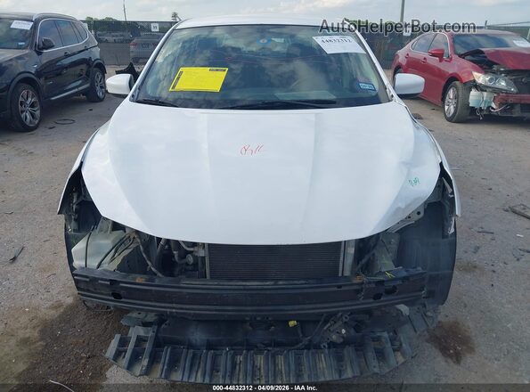 3N1AB7AP2GY330924 2016 NISSAN SENTRA White Front view
