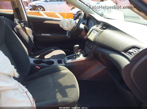 3N1AB7AP5KY393895 2019 NISSAN SENTRA Gray Vista interior delantera