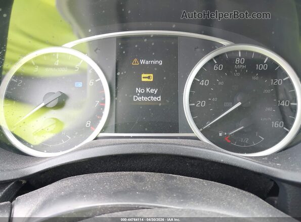 3N1AB7AP7JL620998 2018 NISSAN SENTRA Blue Vista interior trasera