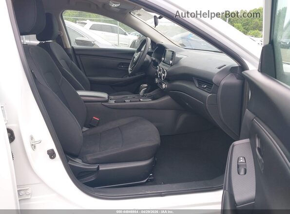 3N1AB8BV2RY291144 2024 NISSAN SENTRA Белый Вид салона спереди