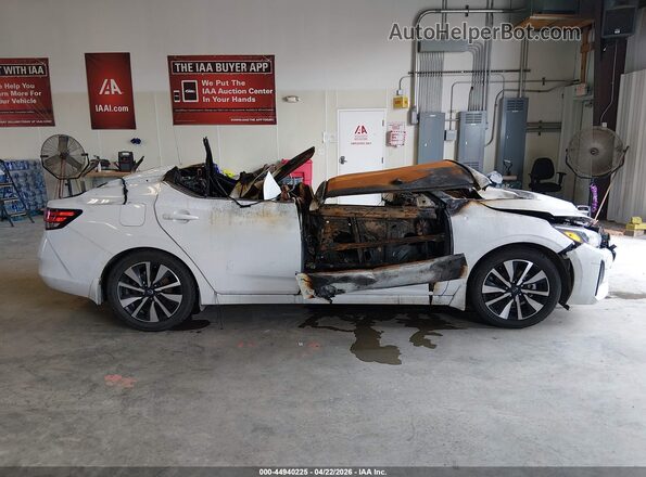 3N1AB8CV8RY273679 2024 NISSAN SENTRA White Instrument cluster view
