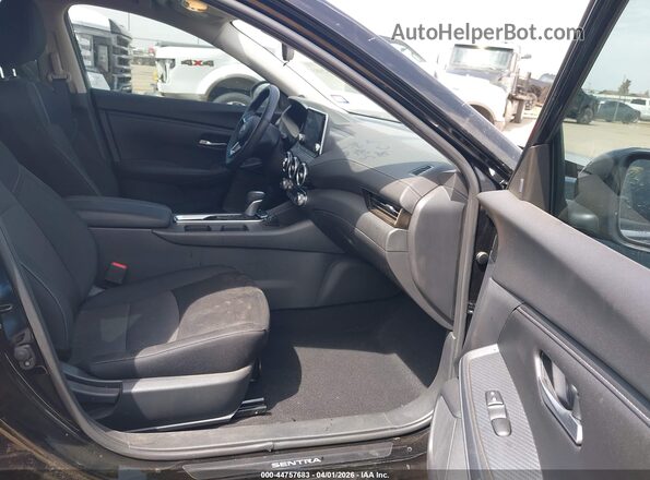 3N1AB8CVXSY239507 2025 NISSAN SENTRA Black Вид салону спереду