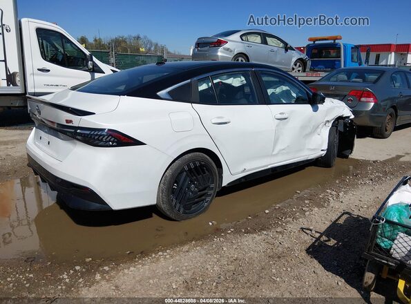 3N1AB9DV9TY217102 2026 NISSAN SENTRA White 