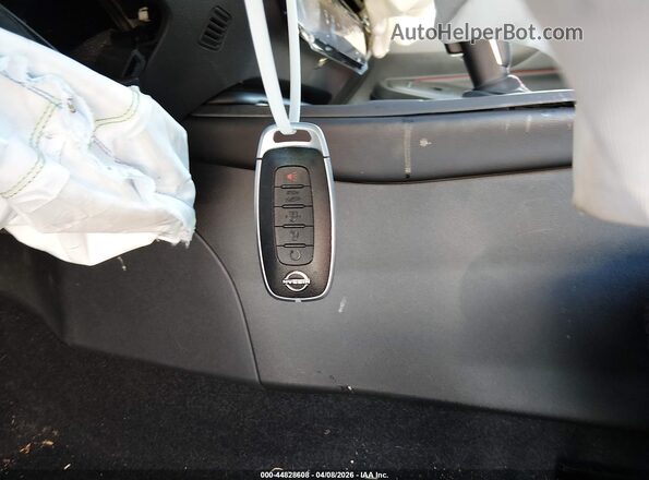 3N1AB9DV9TY217102 2026 NISSAN SENTRA White 