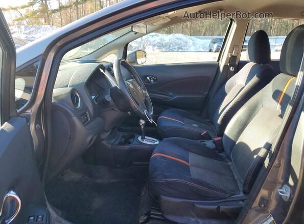 3N1CE2CP2GL367663 2016 NISSAN VERSA Gray Vista interior delantera