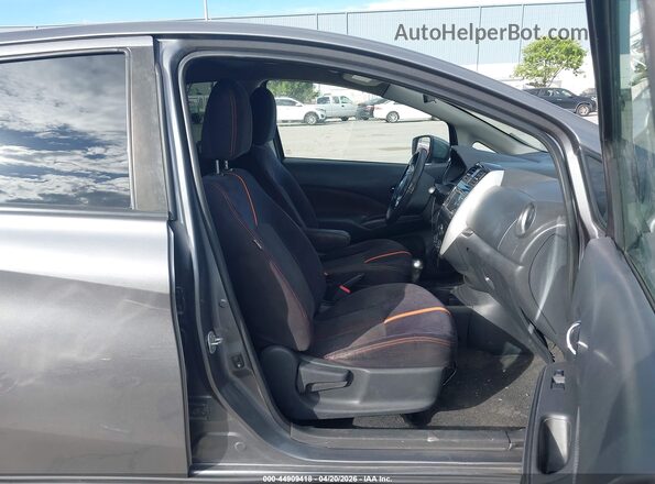 3N1CE2CP2GL405747 2016 NISSAN VERSA NOTE Gray Вид салону спереду