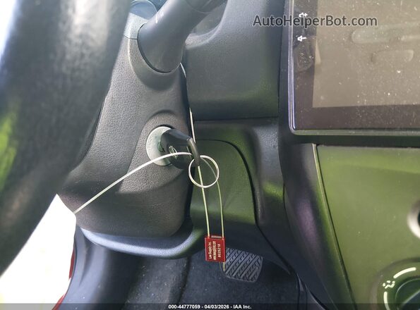 3N1CE2CP2KL359734 2019 NISSAN VERSA NOTE Красный Вид панели приборов