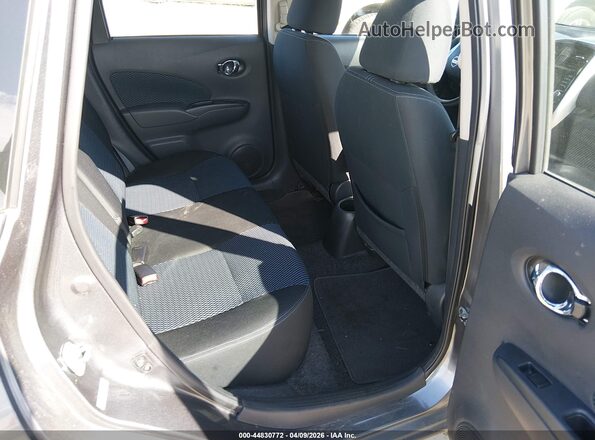 3N1CE2CP8JL353984 2018 NISSAN VERSA NOTE Silver Widok naklejki z numerem VIN
