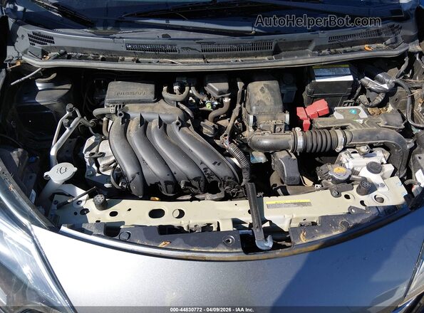 3N1CE2CP8JL353984 2018 NISSAN VERSA NOTE Silver Widok z tyłu