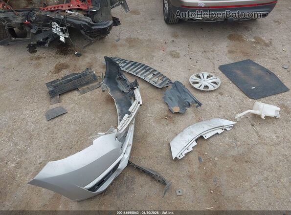 3N1CE2CP9KL359830 2019 NISSAN VERSA NOTE Silver Vista del cuadro de instrumentos
