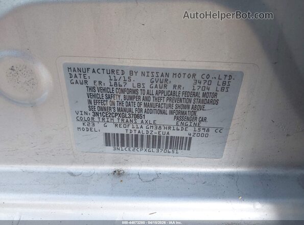 3N1CE2CPXGL370651 2016 NISSAN VERSA NOTE Silver Vista del compartimento del motor