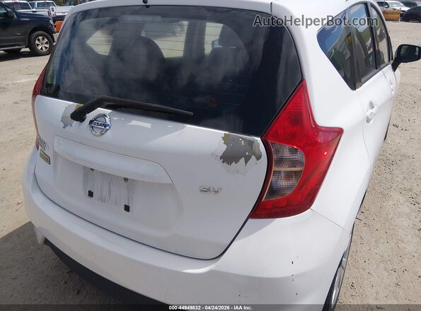 3N1CE2CPXJL365330 2018 NISSAN VERSA NOTE White Front view