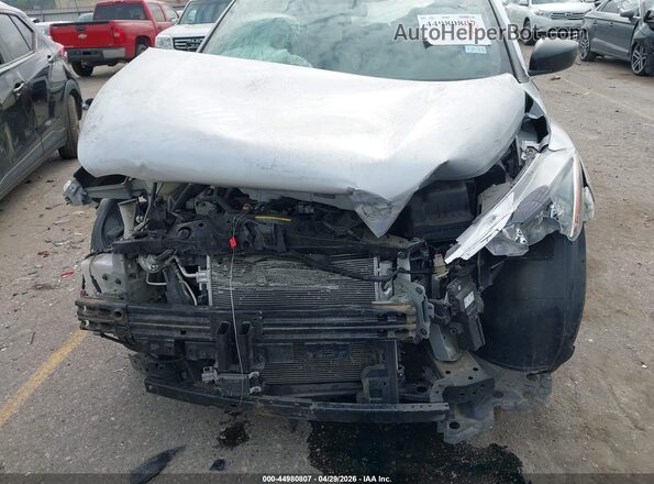 3N1CP5BV7LL562082 2020 NISSAN KICKS Silver Вид спереду