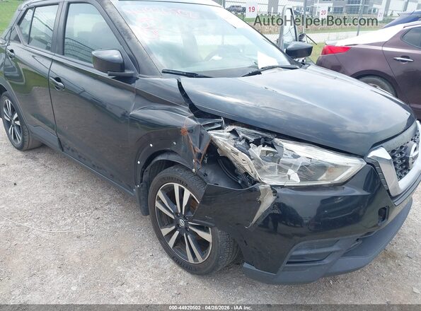 3N1CP5CU1KL562874 2019 NISSAN KICKS Black Widok z przodu