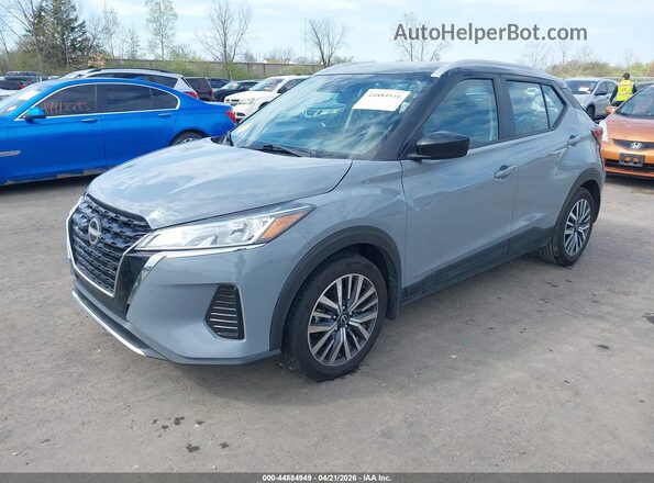 3N1CP5CV3PL542318 2023 NISSAN KICKS Gray წინა მარცხენა ხედი სამი მეოთხედიდან
