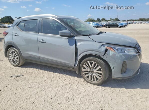 3N1CP5CV5ML483395 2021 NISSAN KICKS Серый Передняя правая четверть