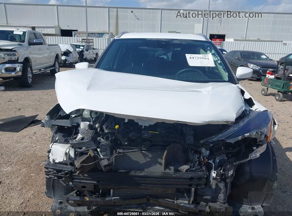 3N1CP5CV5PL514956 2023 NISSAN KICKS Белый Вид задней части салона