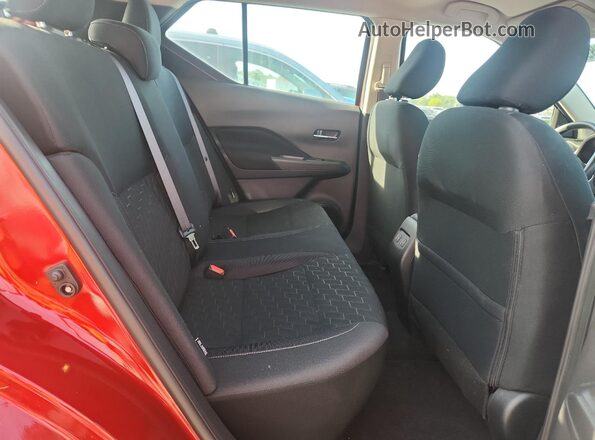 3N1CP5CV7RL503069 2024 NISSAN KICKS Red Widok tylnych siedzeń