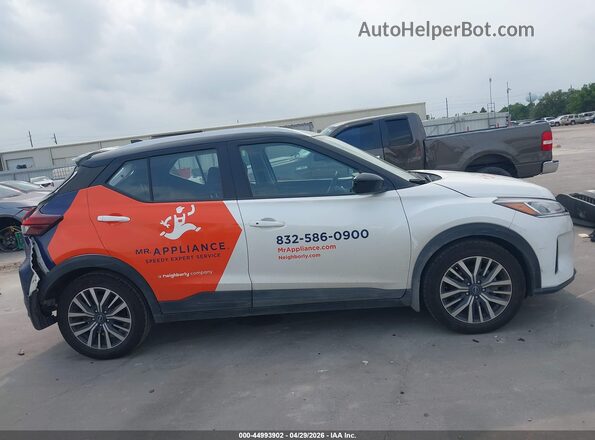 3N1CP5CVXPL488550 2023 NISSAN KICKS White Սալոնի հետևի տեսք