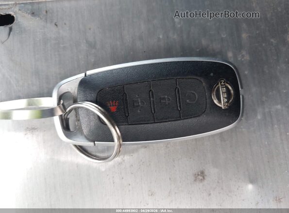 3N1CP5CVXPL488550 2023 NISSAN KICKS White Առջևի վահանակի տեսք