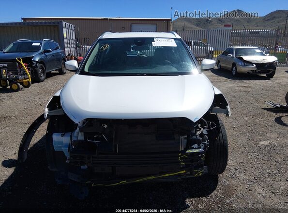 3N1CP5CVXPL572593 2023 NISSAN KICKS White Widok wnętrza z tyłu